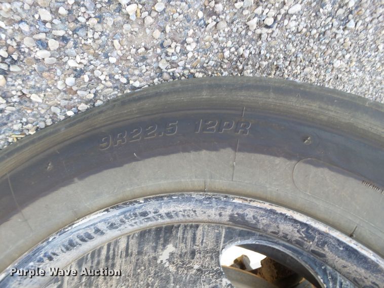 image for item FL9271 1997 GMC Blue Bird school bus