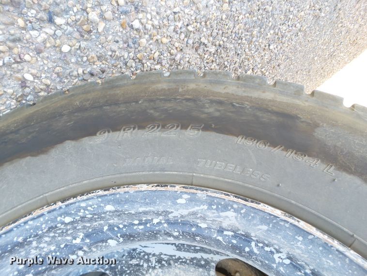 image for item FL9271 1997 GMC Blue Bird school bus