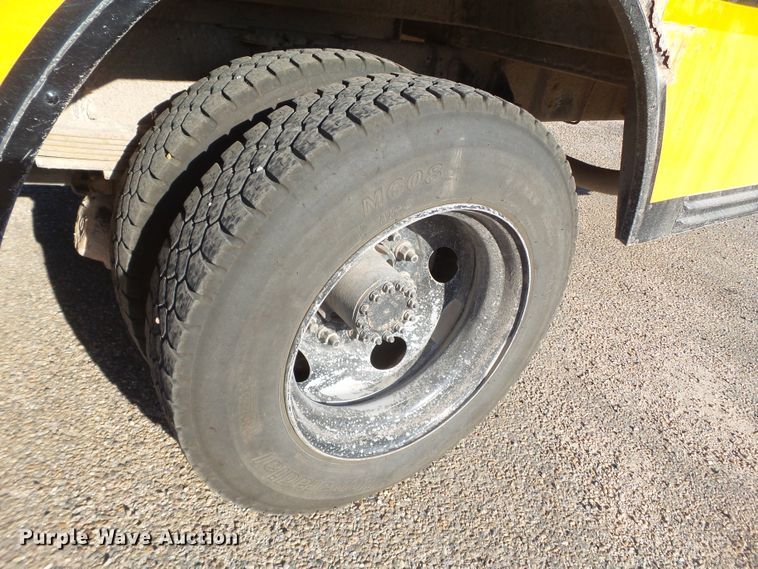 image for item FL9271 1997 GMC Blue Bird school bus