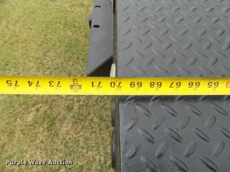 image for item FL9312 2011 Ford F150 SuperCrew flatbed pickup truck