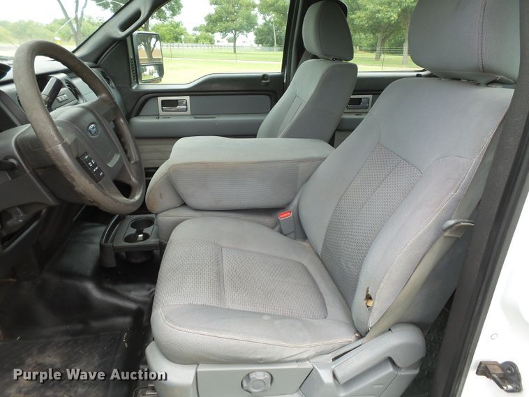 image for item FL9312 2011 Ford F150 SuperCrew flatbed pickup truck