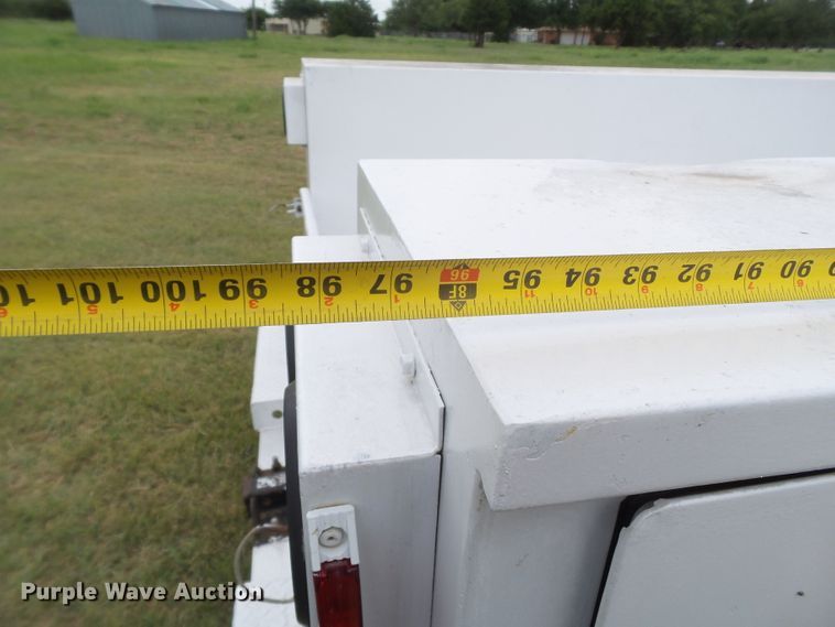 image for item FL9313 2006 Ford F150 utility bed pickup truck