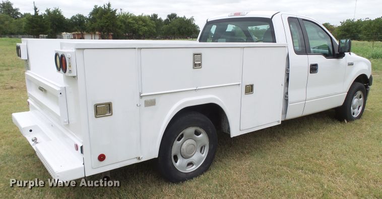 image for item FL9314 2007 Ford F150 utility bed pickup truck