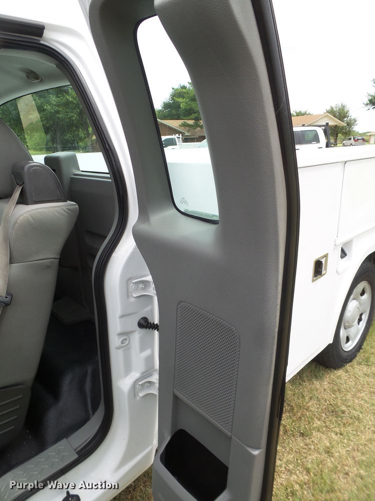 image for item FL9314 2007 Ford F150 utility bed pickup truck