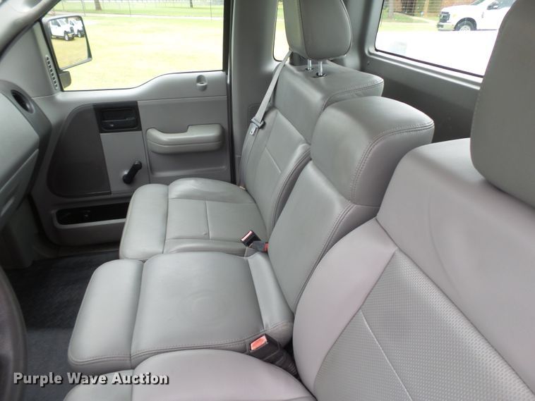 image for item FL9314 2007 Ford F150 utility bed pickup truck