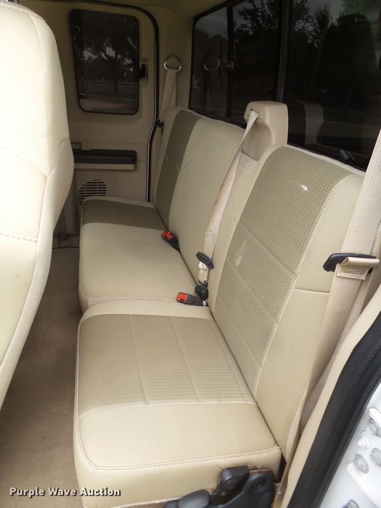 image for item FL9316 2008 Ford F350 Super Duty SuperCab pickup truck