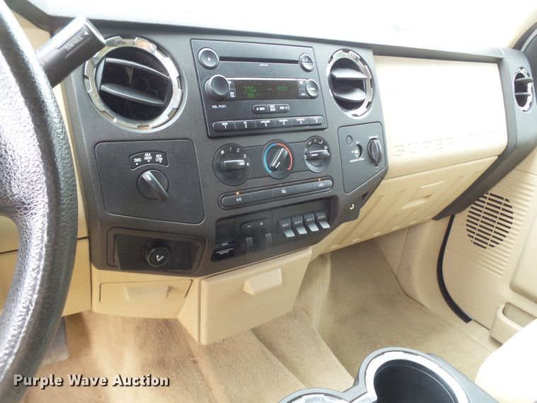image for item FL9316 2008 Ford F350 Super Duty SuperCab pickup truck