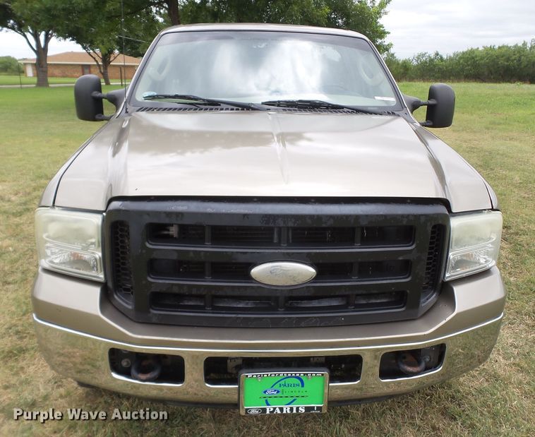 image for item FL9317 2006 Ford F250 Super Duty pickup truck