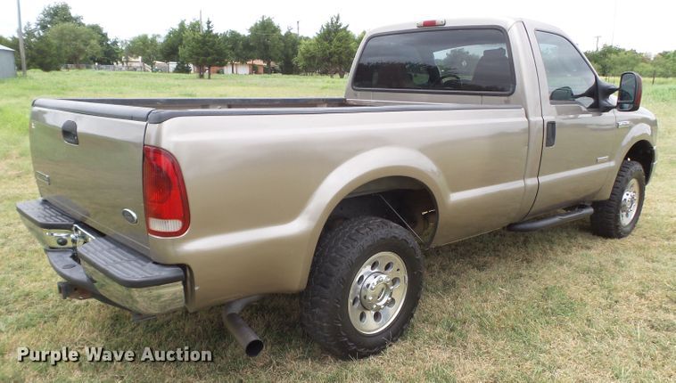 image for item FL9317 2006 Ford F250 Super Duty pickup truck