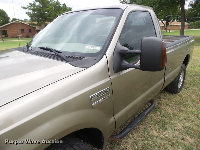 image for item FL9317 2006 Ford F250 Super Duty pickup truck