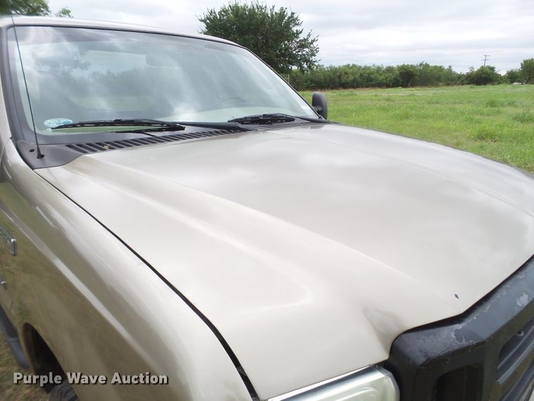 image for item FL9317 2006 Ford F250 Super Duty pickup truck