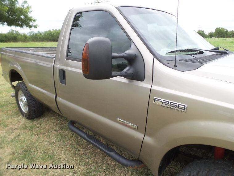 image for item FL9317 2006 Ford F250 Super Duty pickup truck