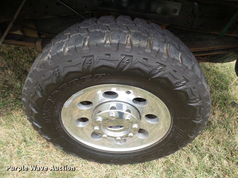 image for item FL9317 2006 Ford F250 Super Duty pickup truck