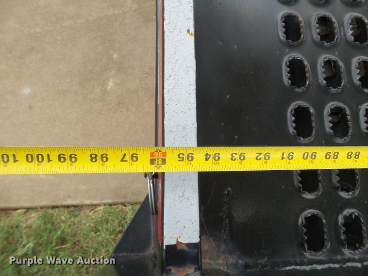 image for item FL9318 2005 Freightliner Business Class M2 car hauler truck