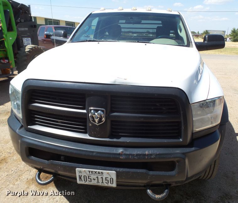 image for item FL9326 2012 Dodge Ram 5500 flatbed truck