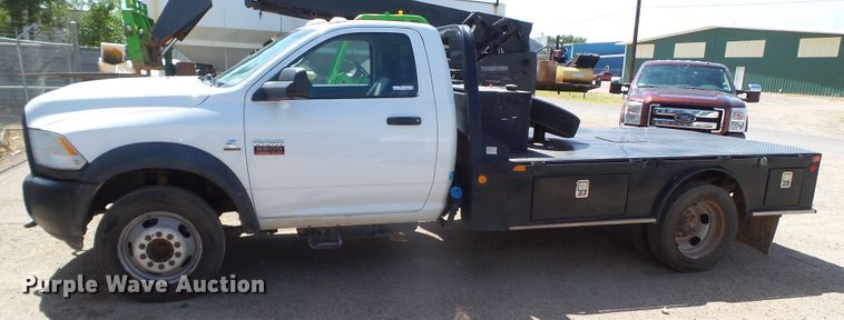 image for item FL9326 2012 Dodge Ram 5500 flatbed truck
