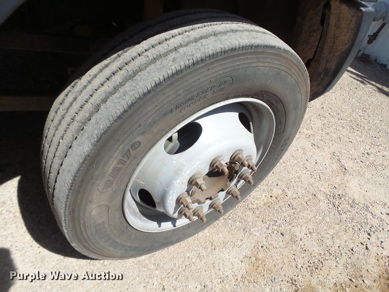 image for item FL9326 2012 Dodge Ram 5500 flatbed truck