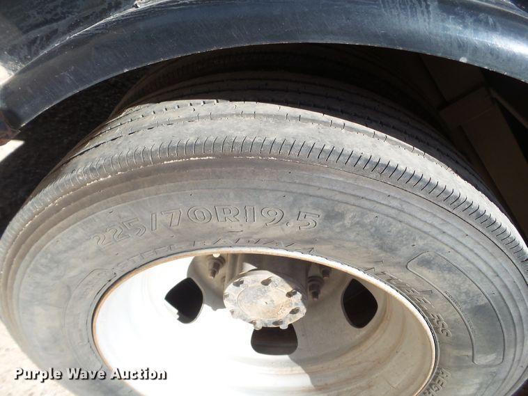 image for item FL9326 2012 Dodge Ram 5500 flatbed truck