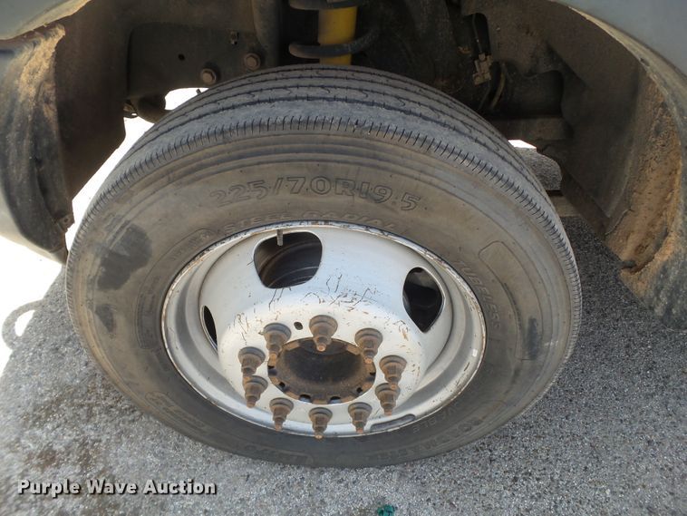 image for item FL9326 2012 Dodge Ram 5500 flatbed truck