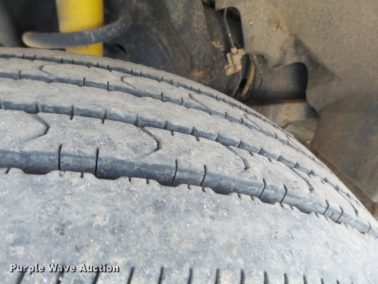 image for item FL9326 2012 Dodge Ram 5500 flatbed truck