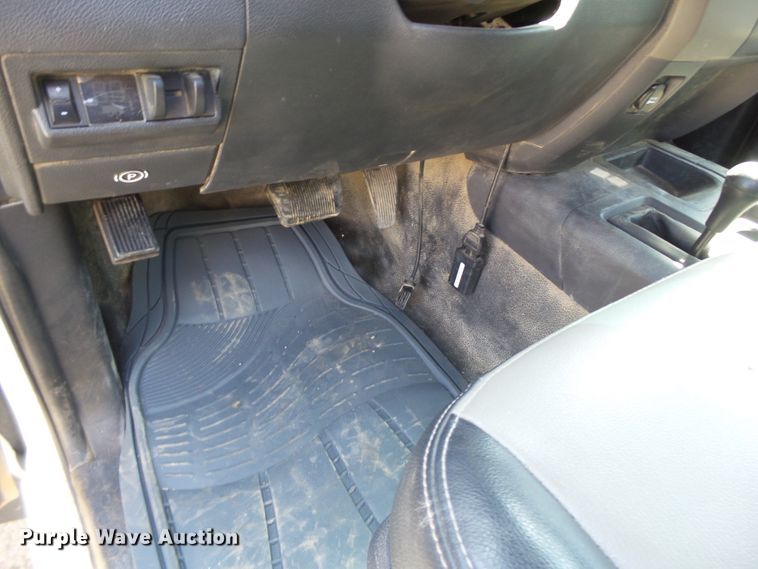 image for item FL9326 2012 Dodge Ram 5500 flatbed truck