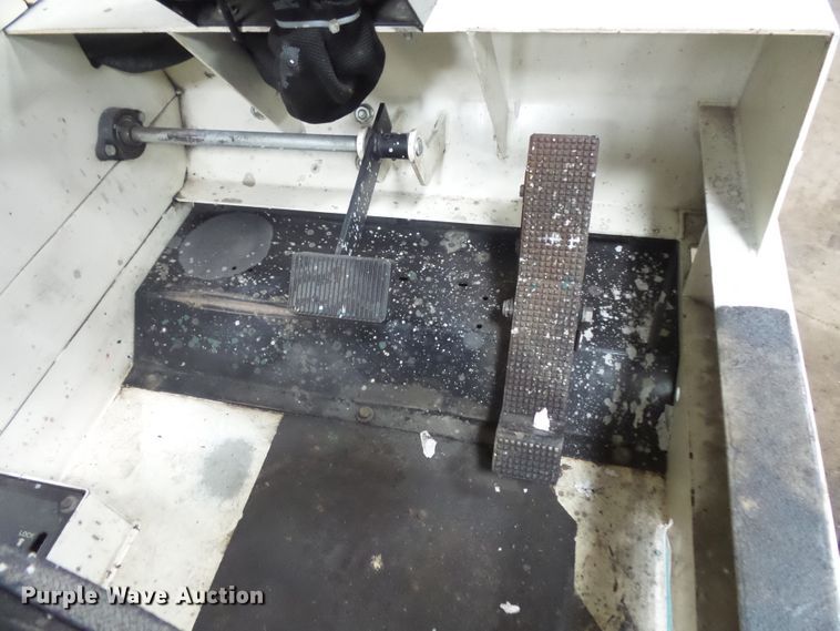 image for item FM9646 Tennant 550 floor scrubber