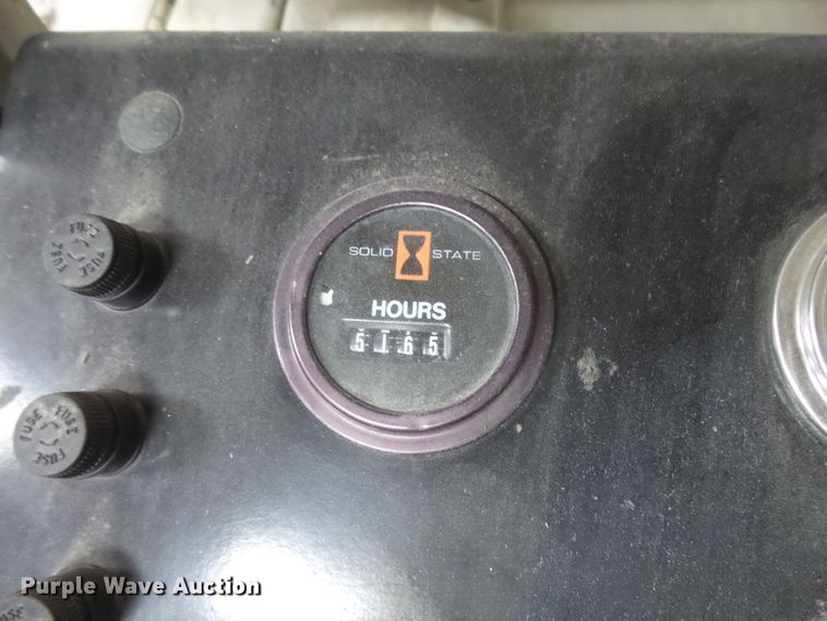 image for item FM9646 Tennant 550 floor scrubber