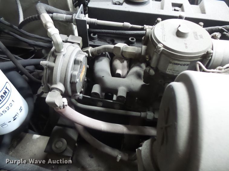 image for item FM9646 Tennant 550 floor scrubber