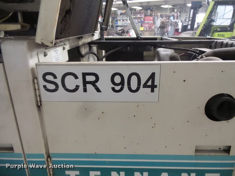 image for item FM9646 Tennant 550 floor scrubber