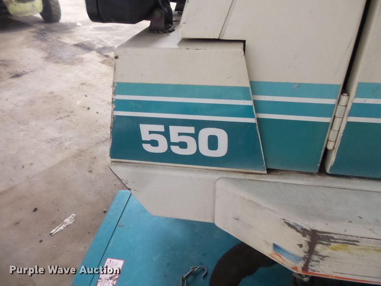 image for item FM9646 Tennant 550 floor scrubber