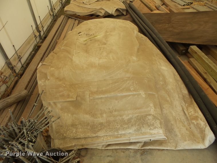 image for item FM9652 Hoop building