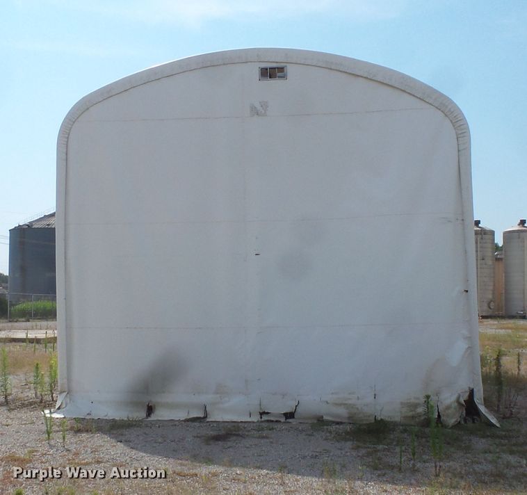 image for item FM9653 Hoop building