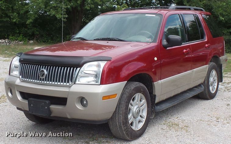 image for item FM9655 2004 Mercury Mountaineer SUV