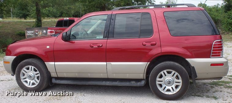 image for item FM9655 2004 Mercury Mountaineer SUV