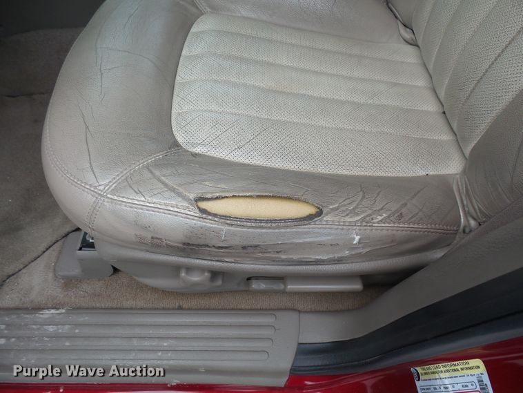 image for item FM9655 2004 Mercury Mountaineer SUV