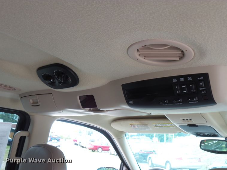 image for item FM9655 2004 Mercury Mountaineer SUV