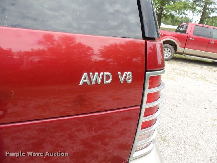 image for item FM9655 2004 Mercury Mountaineer SUV