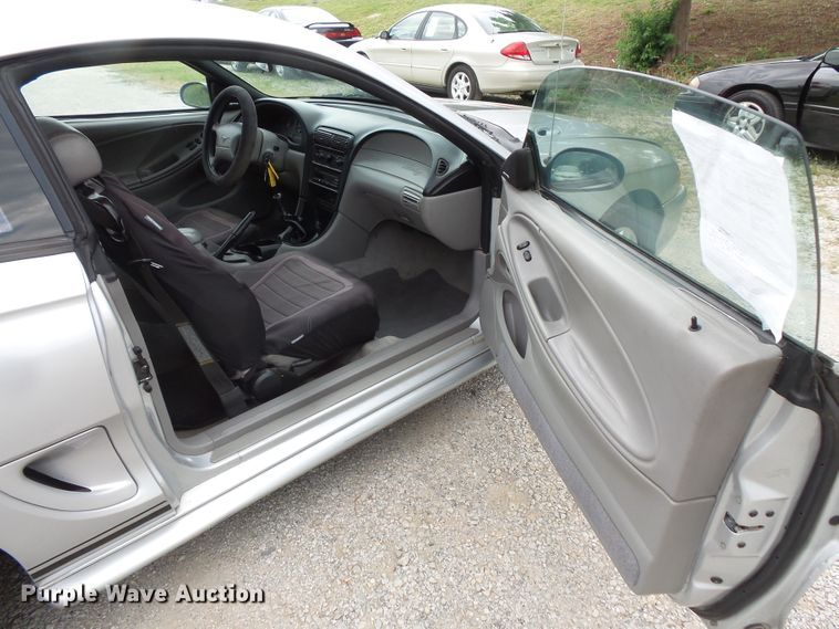 image for item FM9658 1998 Ford Mustang