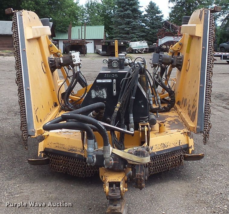 image for item FM9673 Alamo FLN15 batwing rotary mower