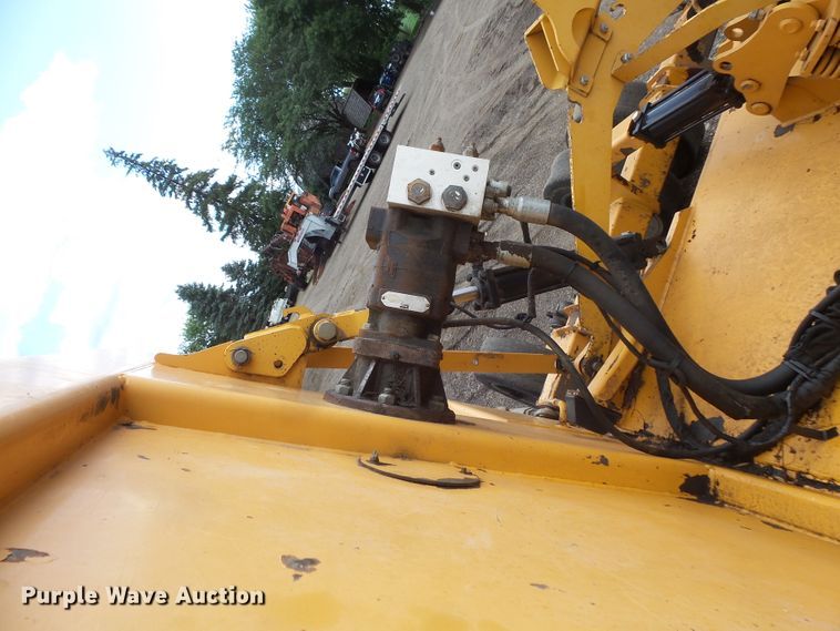 image for item FM9673 Alamo FLN15 batwing rotary mower