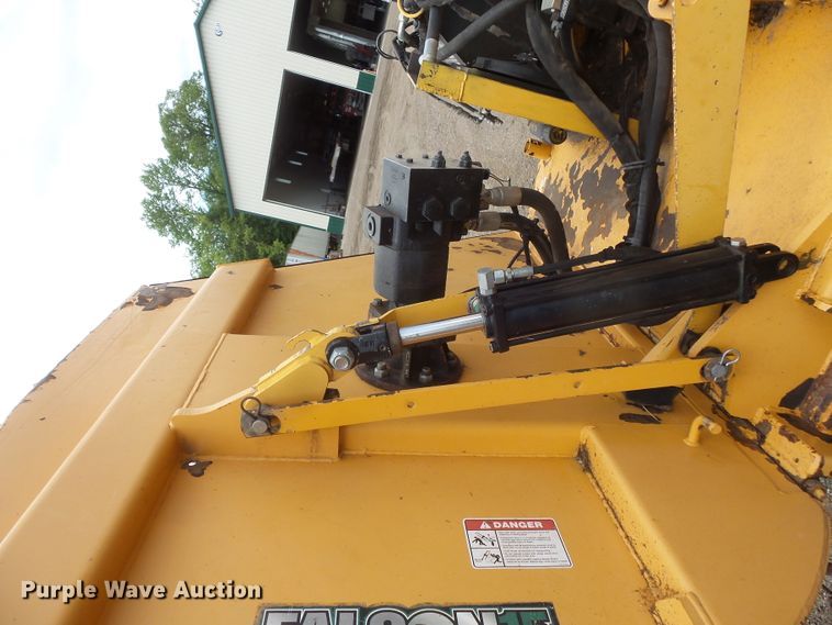 image for item FM9673 Alamo FLN15 batwing rotary mower