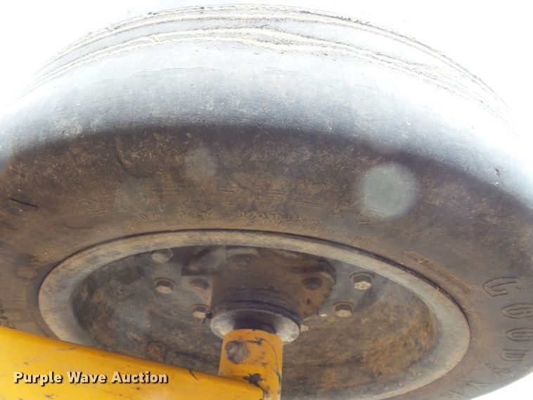 image for item FM9673 Alamo FLN15 batwing rotary mower