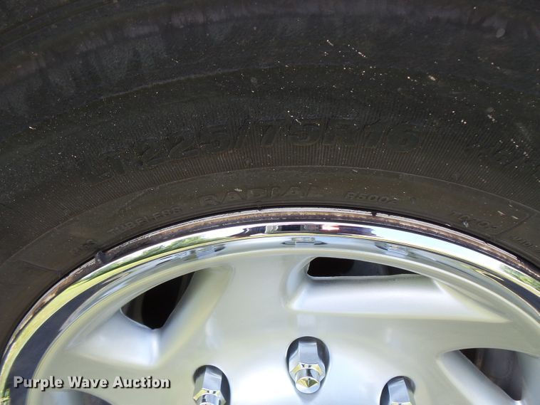 image for item FM9674 2013 Ford Econoline E350 shuttle bus