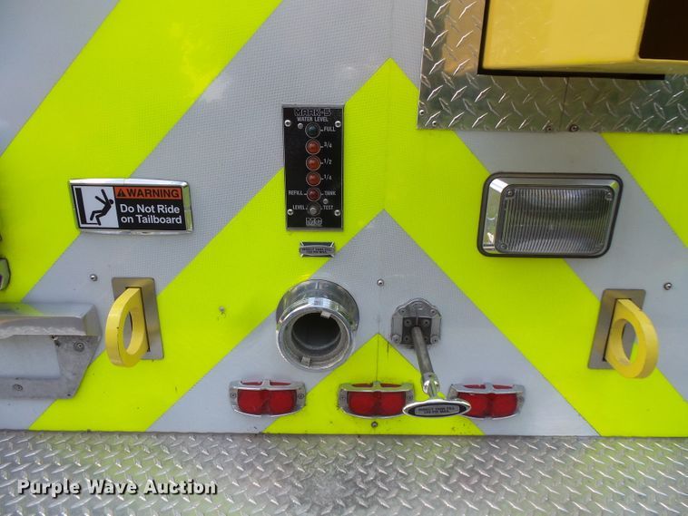 image for item FM9675 1985 Ford 9000 pumper / tanker fire truck