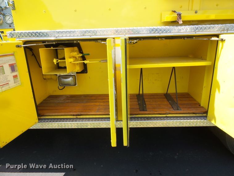 image for item FM9675 1985 Ford 9000 pumper / tanker fire truck