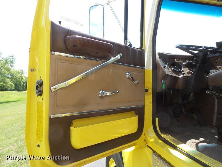 image for item FM9675 1985 Ford 9000 pumper / tanker fire truck