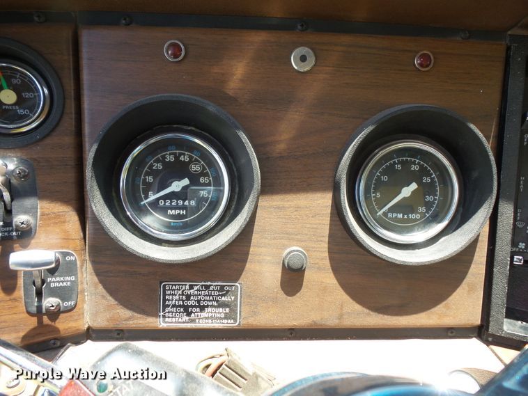 image for item FM9675 1985 Ford 9000 pumper / tanker fire truck