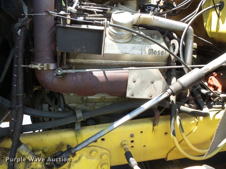 image for item FM9675 1985 Ford 9000 pumper / tanker fire truck