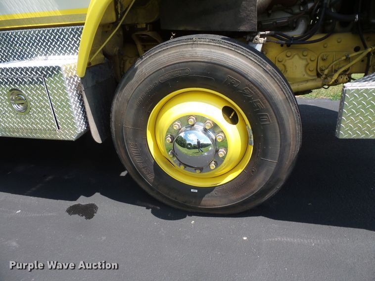 image for item FM9675 1985 Ford 9000 pumper / tanker fire truck