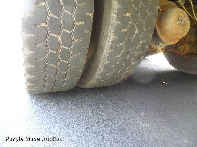 image for item FM9675 1985 Ford 9000 pumper / tanker fire truck